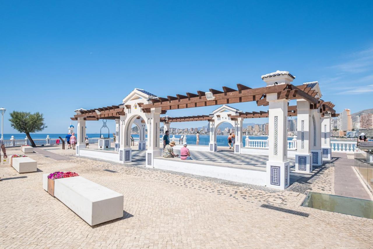 Lux Center 5-D Lägenhet Benidorm Exteriör bild